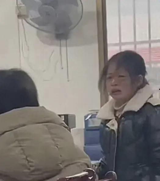 邢台吃瓜父母打架