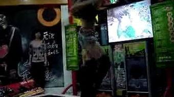 某人吃瓜的视频,揭秘网红吃瓜达人的一天